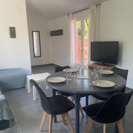 Residence Les Jardins De Sainte-Lucie 