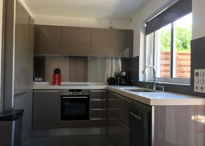 Apartment Residence Les Jardins De Sainte-Lucie 