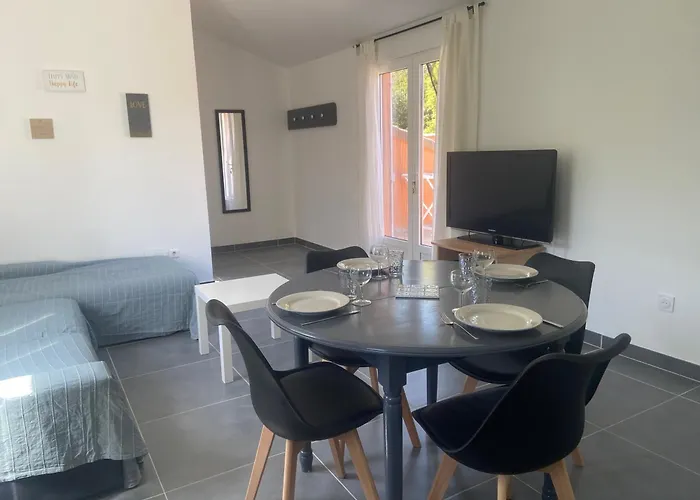 Residence Les Jardins De Sainte-Lucie 