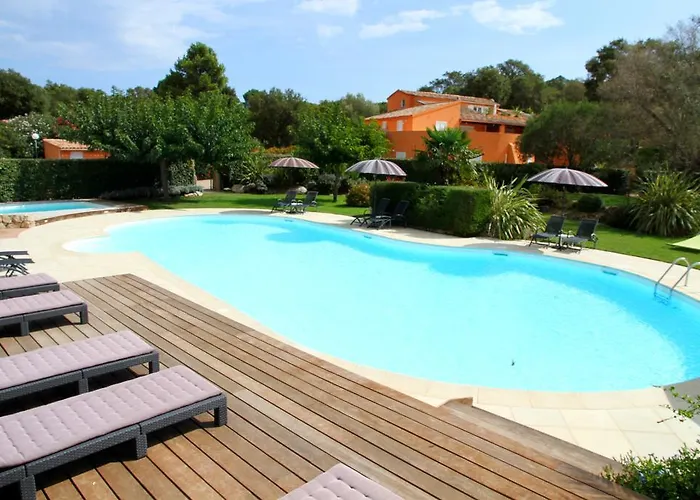 Residence Les Jardins De Sainte-Lucie 