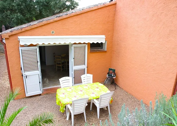 Residence Les Jardins De Sainte-Lucie 