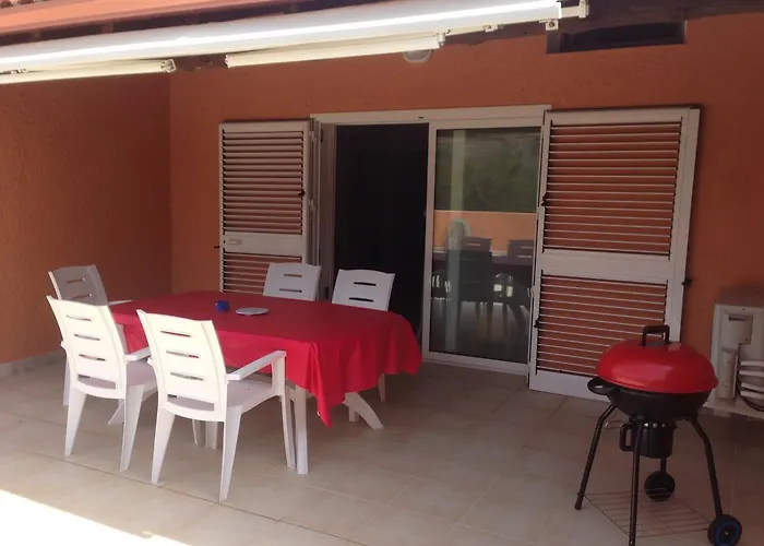 Residence Les Jardins De Sainte-Lucie 