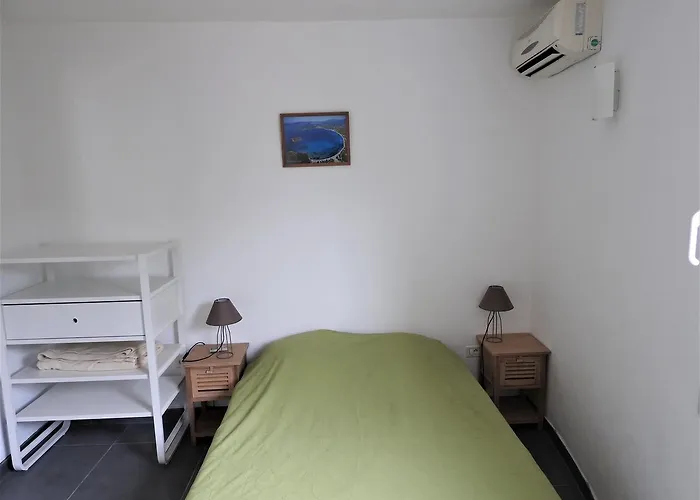 Residence Les Jardins De Sainte-Lucie 