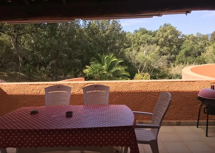 Residence Les Jardins De Sainte-Lucie 